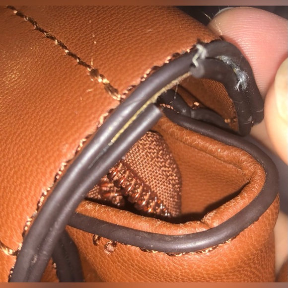 Adrienne Vittadini Handbag Satchel Brown Great Condition. - Picture 10 of 11